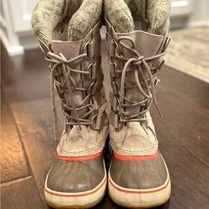 Sorel Tan and Brown Winter Boots